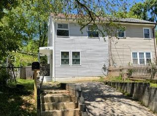 12020 Bluhill Rd, Silver Spring, MD 20902