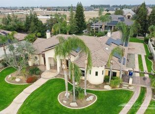9448 Val Di Chiana Dr, Bakersfield, CA 93314