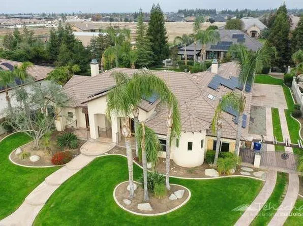 9448 Val Di Chiana Dr, Bakersfield, CA 93314