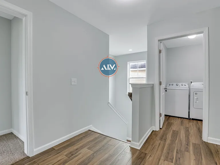 211 Heritage Pkwy — Photo 15