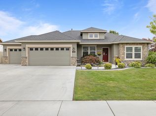 6614 W Aintree Dr, Pasco, WA