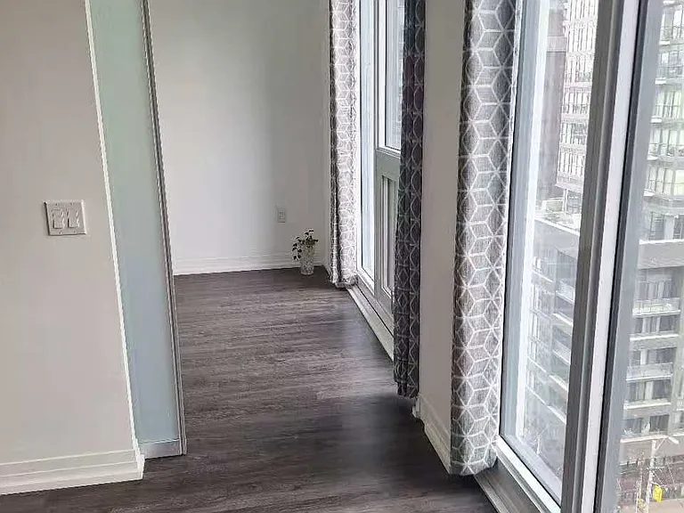 251 Jarvis St #1128 — Photo 10