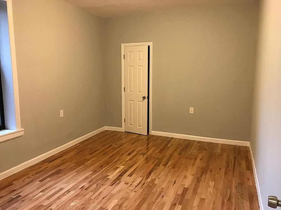 2nd image of 1704 Morris Ave APT 4C