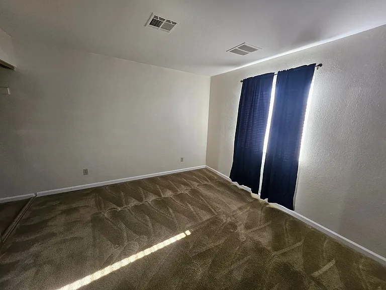 3151 Sycamore Ave — Photo 9