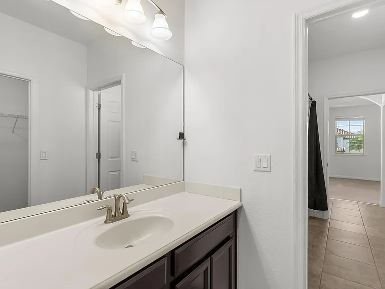 14978 Fells Ln #14978 — Photo 38