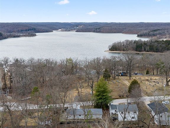 5th image of 862 Malibu Rd