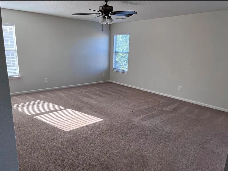 3134 Ribbon Creek Way — Photo 6
