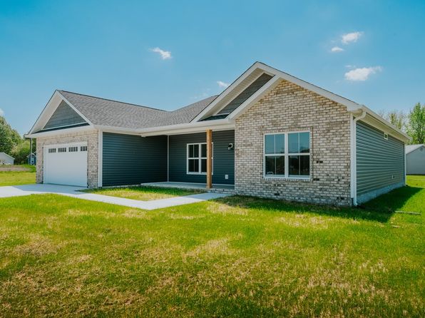 1262 Royal Ct, Madisonville, KY 42431