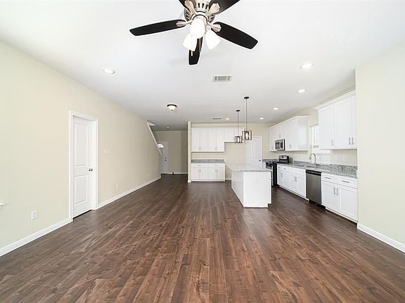 4th image of 2509 Lucky St #A