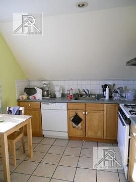 4th image of 33 Long Ave #3