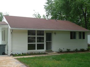 3618 Elmwood Dr, Alexandria, VA 22303