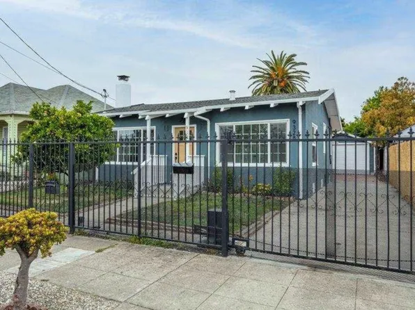 9330 Birch St, Oakland, CA 94603