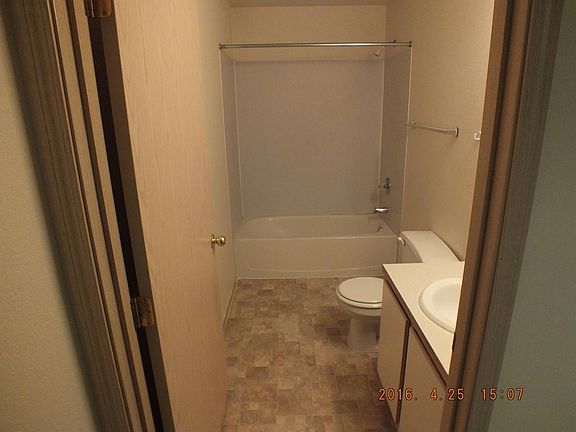 5th image of 12549 28th Ave NE APT 206