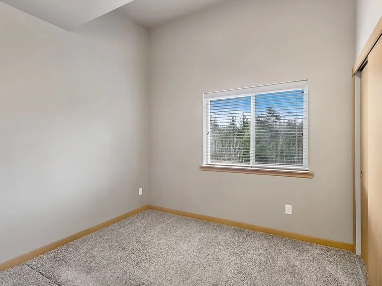 Tremezzo Apartments — Photo 106