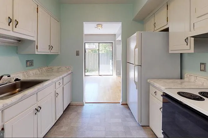 3836 Miramonte Pl #3836 — Photo 11