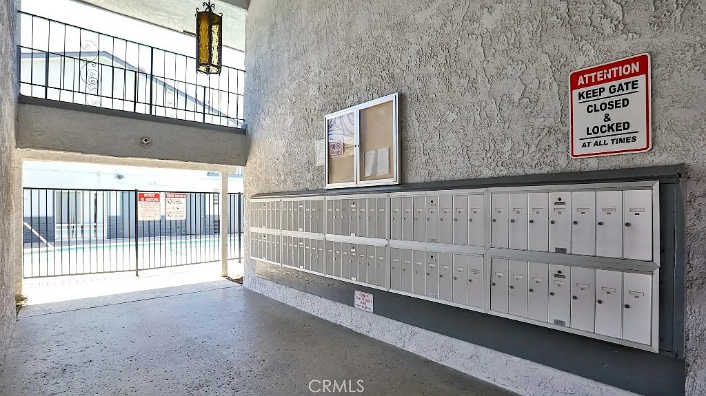 Building Photo - 2890 E Artesia Blvd