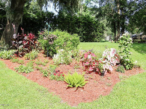 3rd image of 11568 Lois Cross Dr