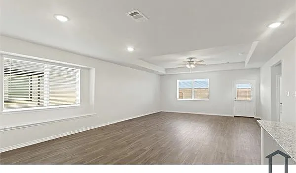 1020 Wingjet Way — Photo 12