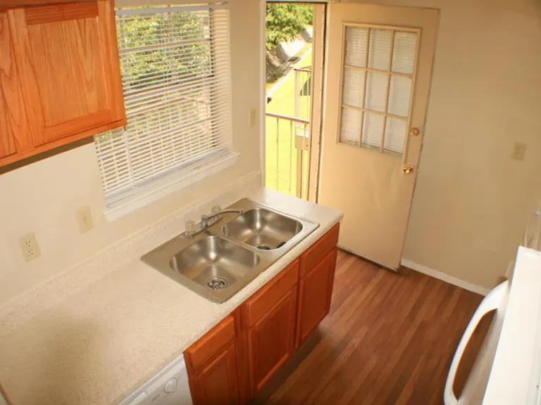 3532 Chatham Green Ln — Photo 16