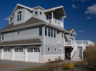 1405 S Commonwealth Ave, Strathmere, NJ 08248