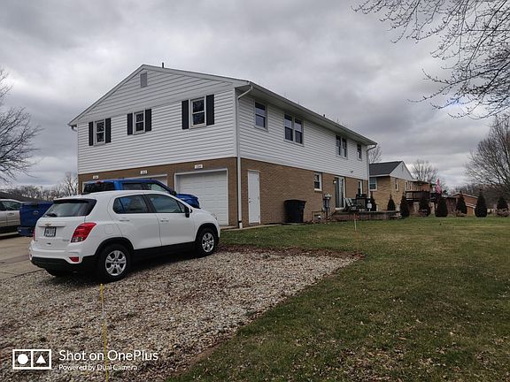 3rd image of 1264 Fairlawn Ave