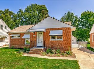 5913 Monica Ln, Garfield Heights, OH