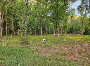 24 Sunset Harbor Dr, Dandridge, TN 37725