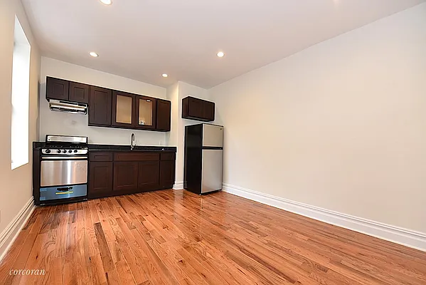 Rented by Corcoran | media 14