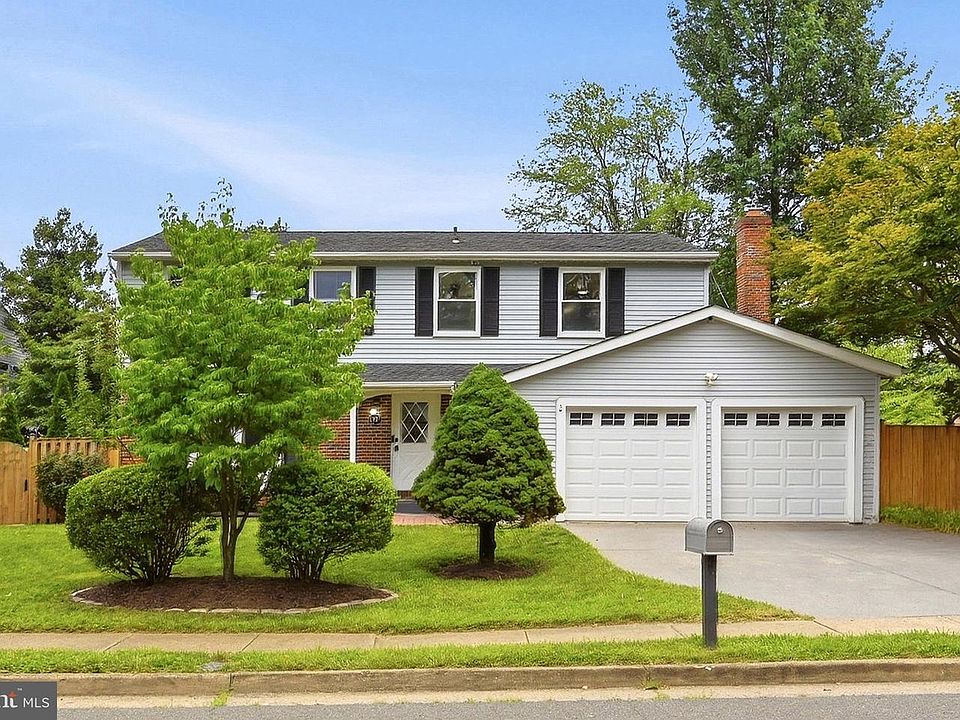 1st image of 107 Appletree Dr NE