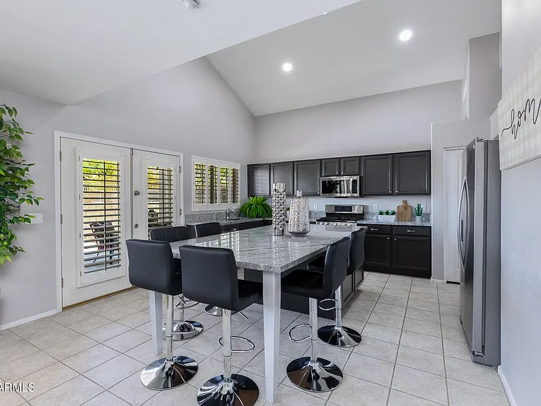 10458 E Karen Dr — Photo 13