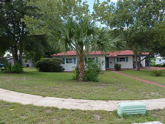 Front double corner lot