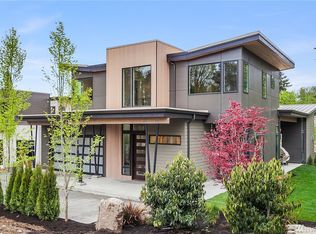 8235 SE 31st St, Mercer Island, WA 98040