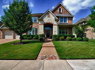 6815 Promontory Dr, Grand Prairie, TX 75054