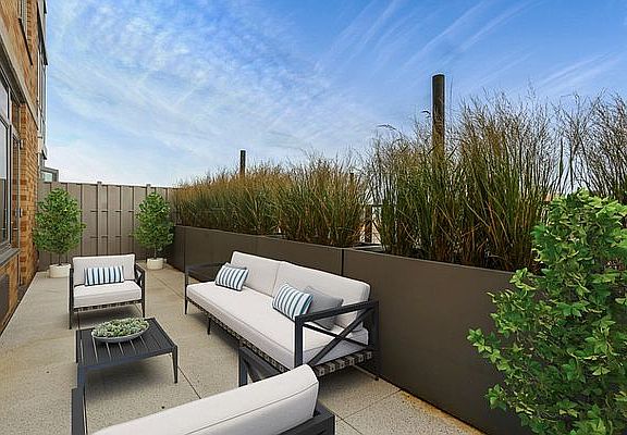5th image of 180 Myrtle Ave APT 2A