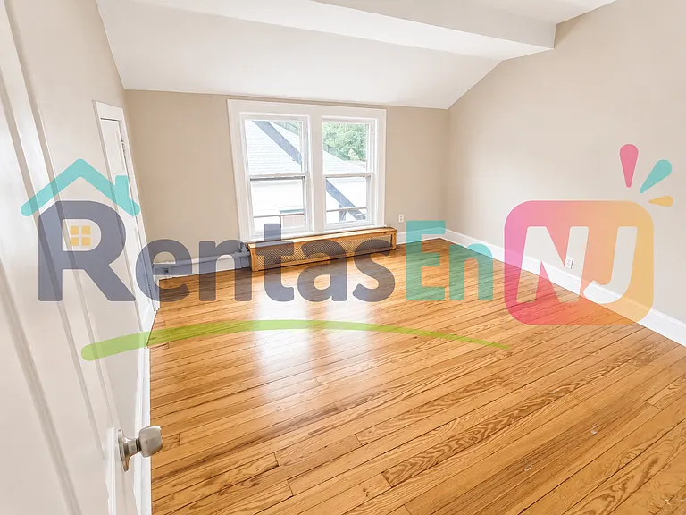 199 Smith St #3C — Photo 2