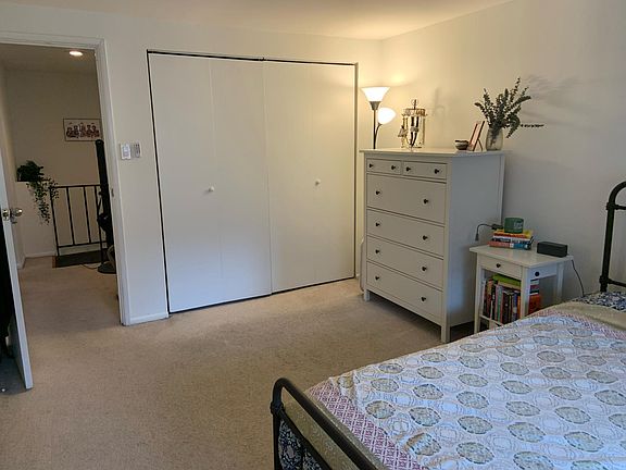 5th image of 510 Lombard St
