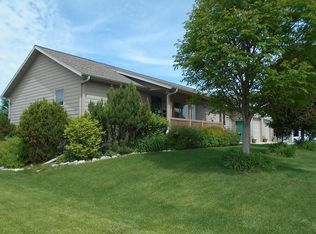 805 Pinecrest Dr, Chadron, NE 69337