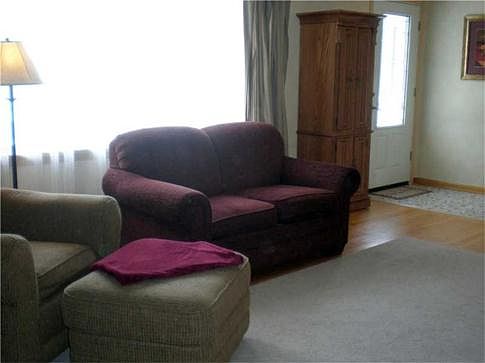 4th image of 2703 W 31st St