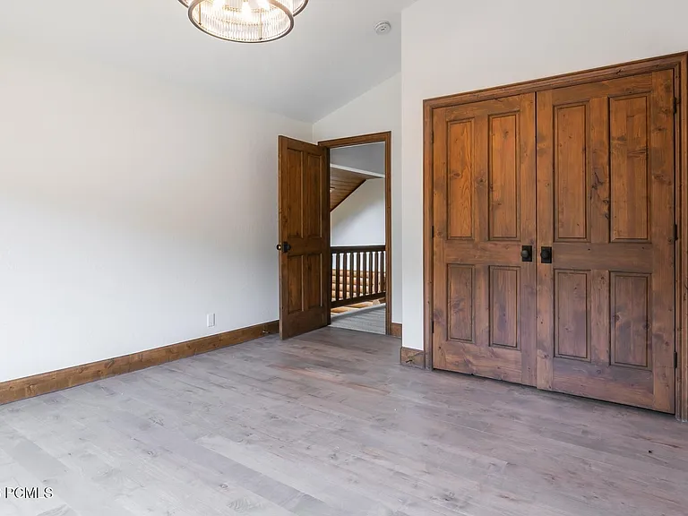 8766 N Daybreaker Dr — Photo 23