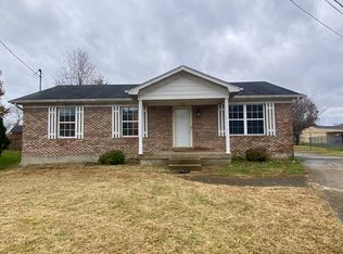 150 Desco Ct, Louisville, KY 40229