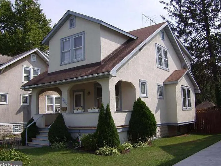 3029 Fleetwood Ave — Photo 1