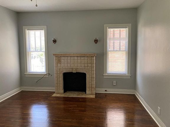 3rd image of 4304 Pease St #1