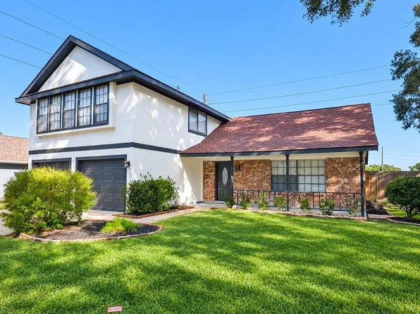 10402 Trading Post Dr, Houston, TX 77064