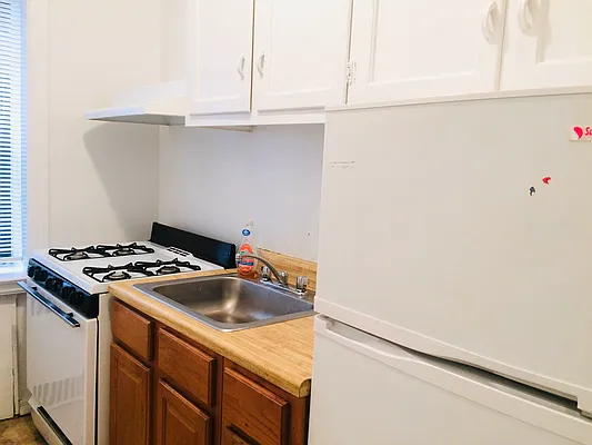 Rented by Bell Realty | media 16