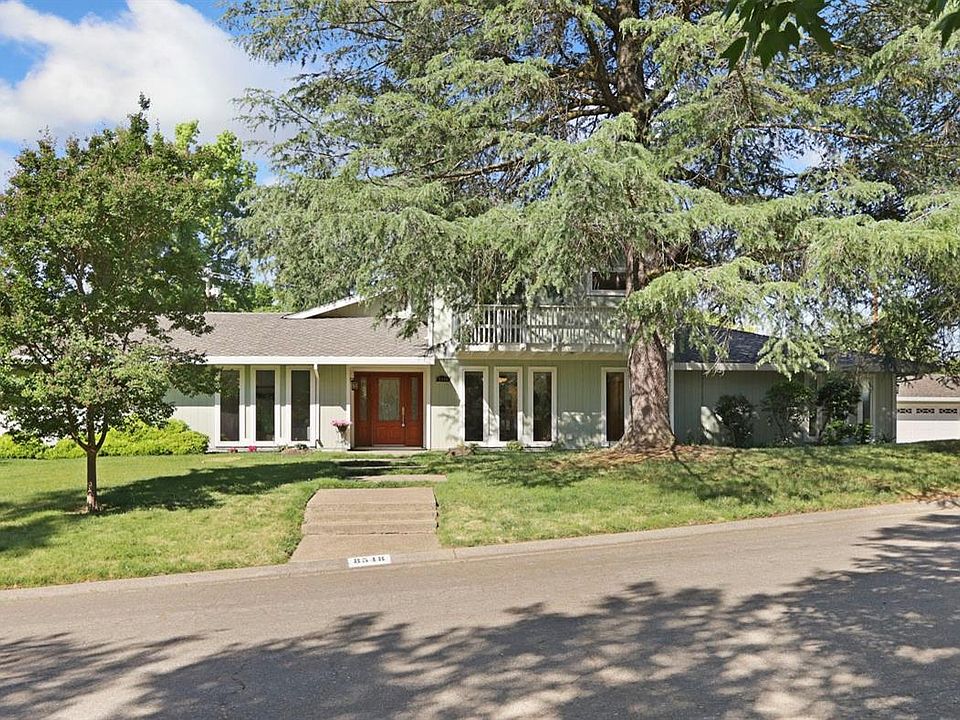 1st image of 8548 Oakwood Ct