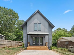 10 Louisville Pl, Asheville, NC 28806
