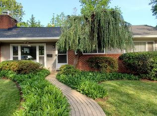 8601 Farrell Ct, Chevy Chase, MD 20815