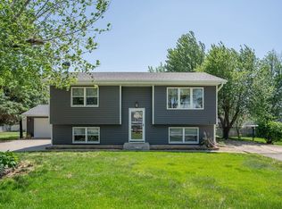 912 Reuel Ave, Kellogg, IA 50135
