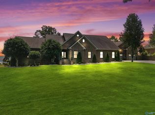 273 Edmonds Dr, Grant, AL 35747