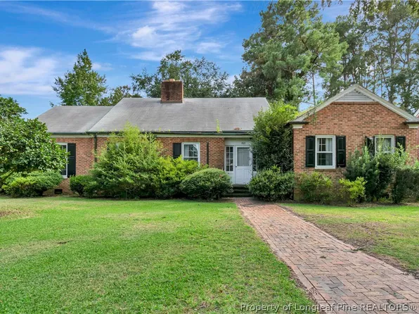203 W 26th St, Lumberton, NC 28358